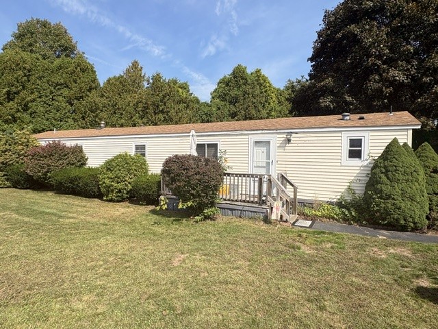 8 Lear Drive — photo