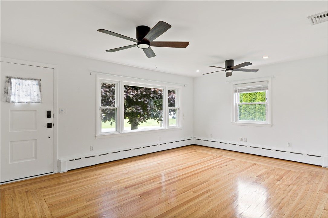 3 Ruth Street — photo