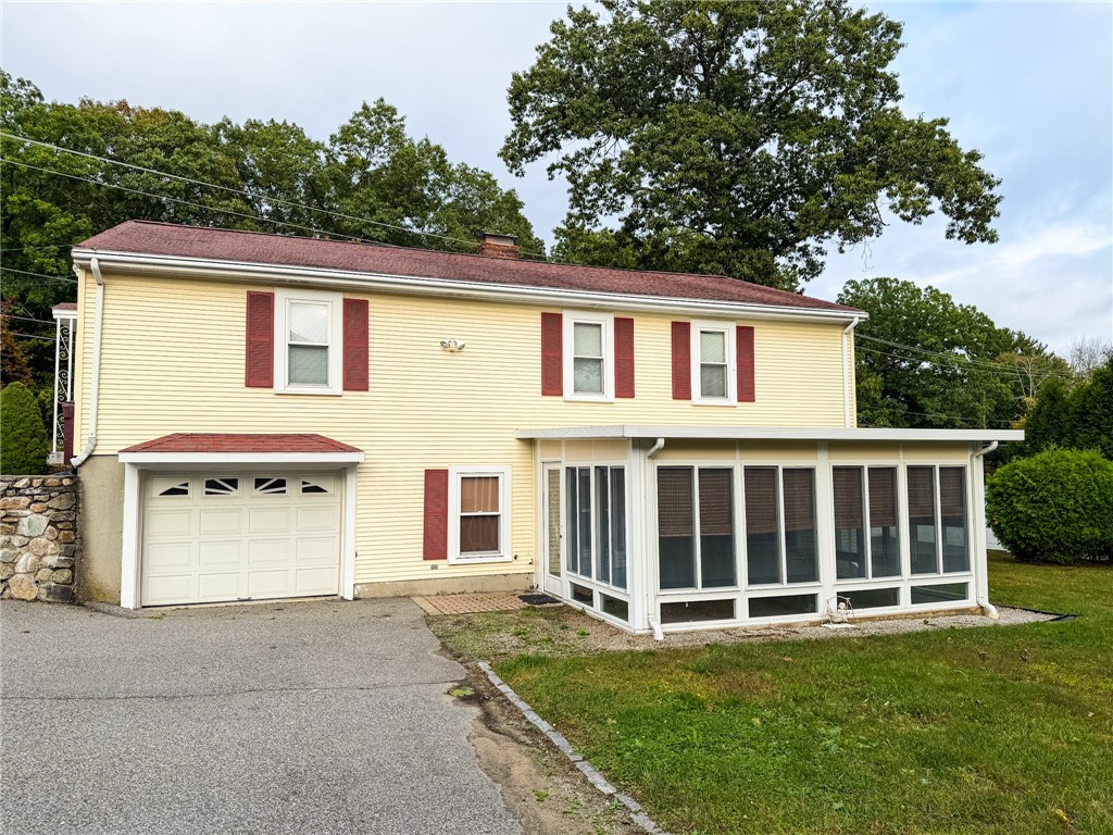 411 Mendon Road, Woonsocket, RI 02895 — photo 2