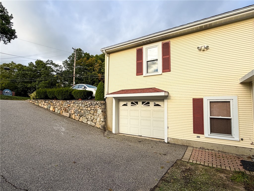 411 Mendon Road, Woonsocket, RI 02895 — photo 3