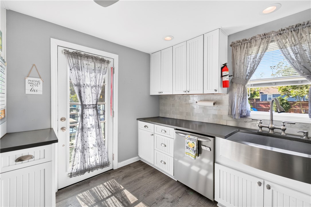 333 Maple Street, Warwick, RI 02888 — photo 3