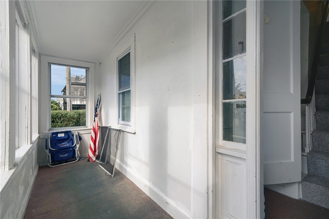 32 Houston Avenue 2 — photo