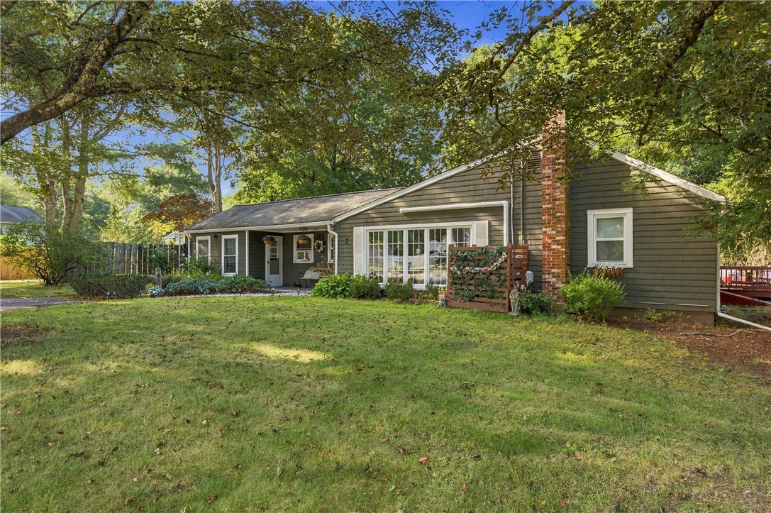 7 White Pine Drive — photo