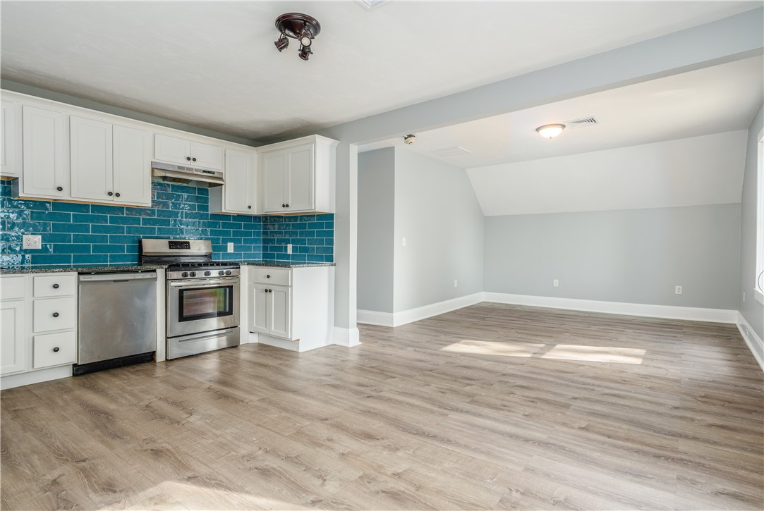 58 Columbia Avenue Unit 4 — photo