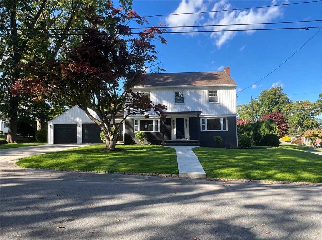 87 Glenmere Drive — photo