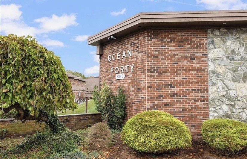 3940 Post Road Unit 17 — photo