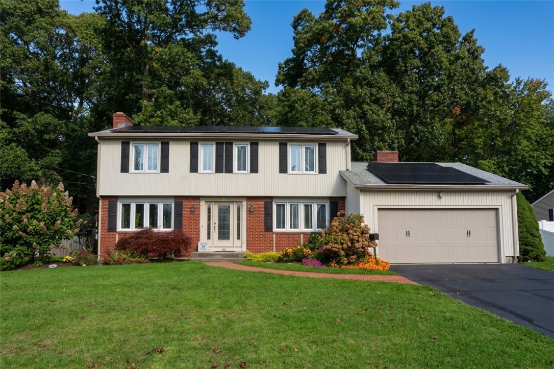 42 Tanglewood Drive — photo