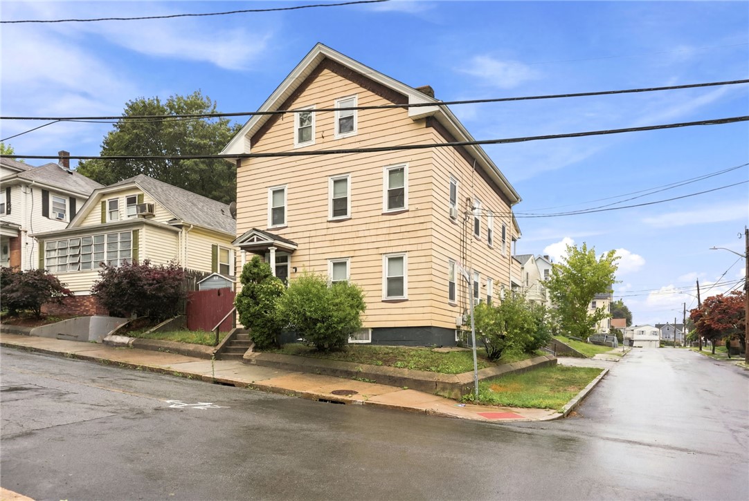884 River Avenue Unit 2 — photo