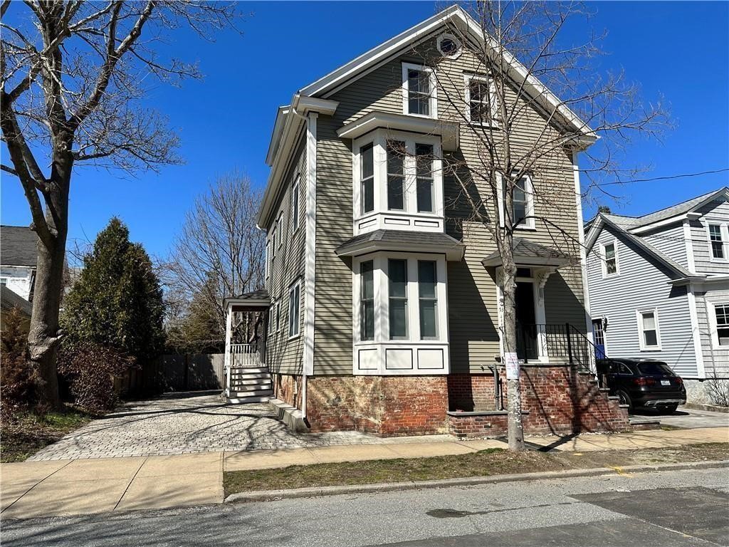 53 Burton Street Unit 2 — photo