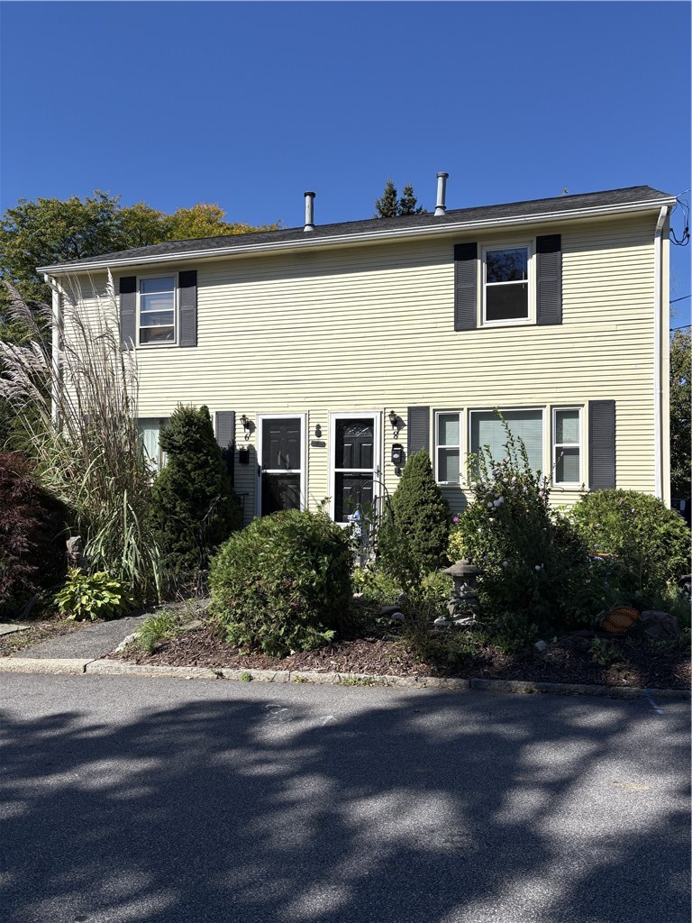 8 Aventine Avenue — photo