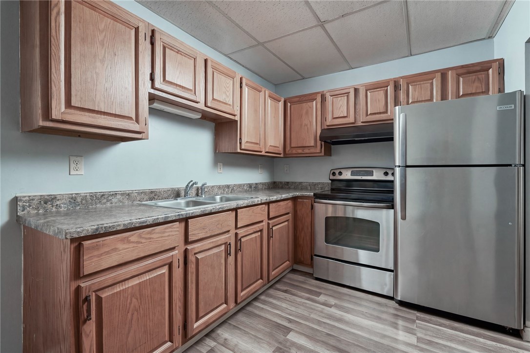 336 Killingly Street Unit D — photo