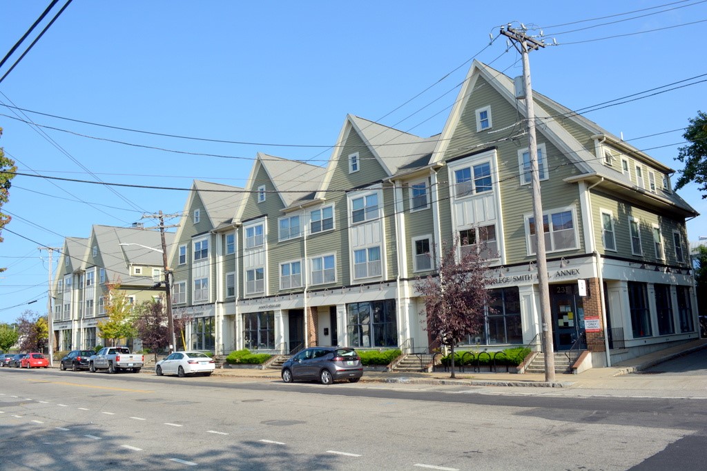 231 Douglas Avenue Unit 10 — photo