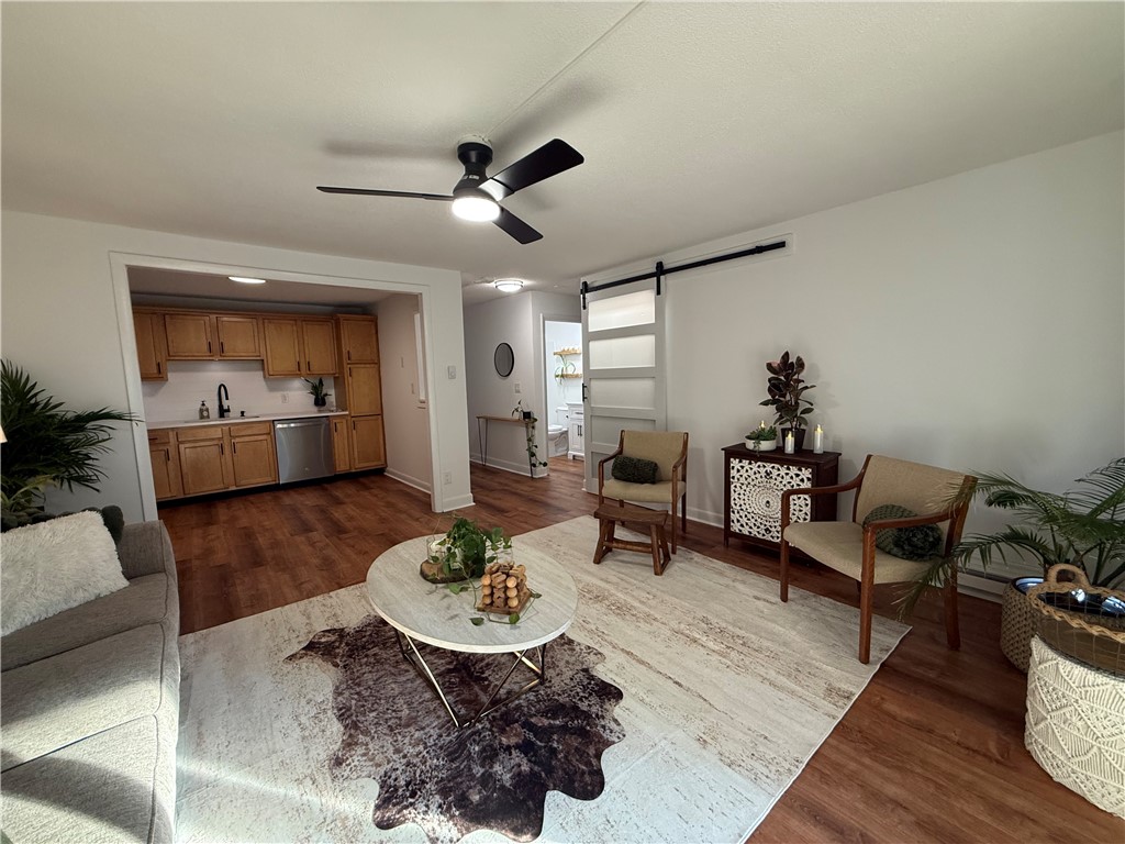 120 Pilgrim Parkway Unit 4 — photo