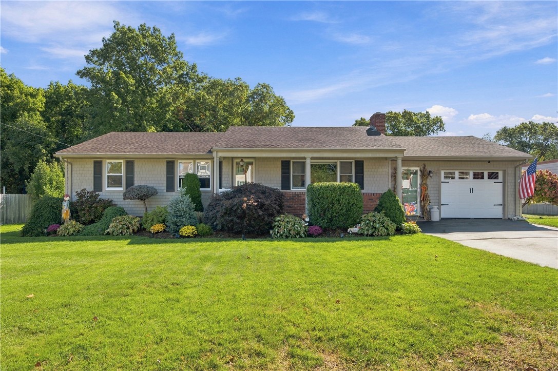 15 Valley View Drive — photo