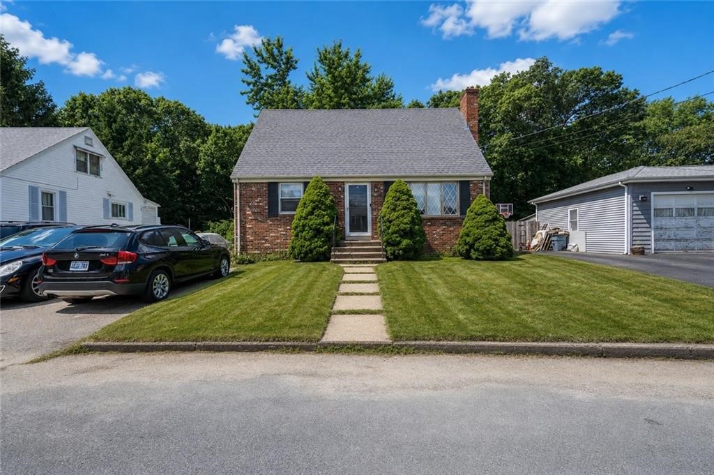 24 Alden Street — photo