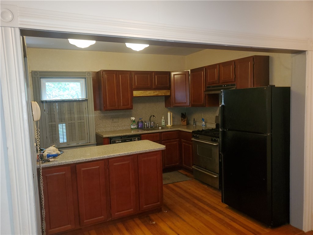 135 Roger Williams Avenue — photo