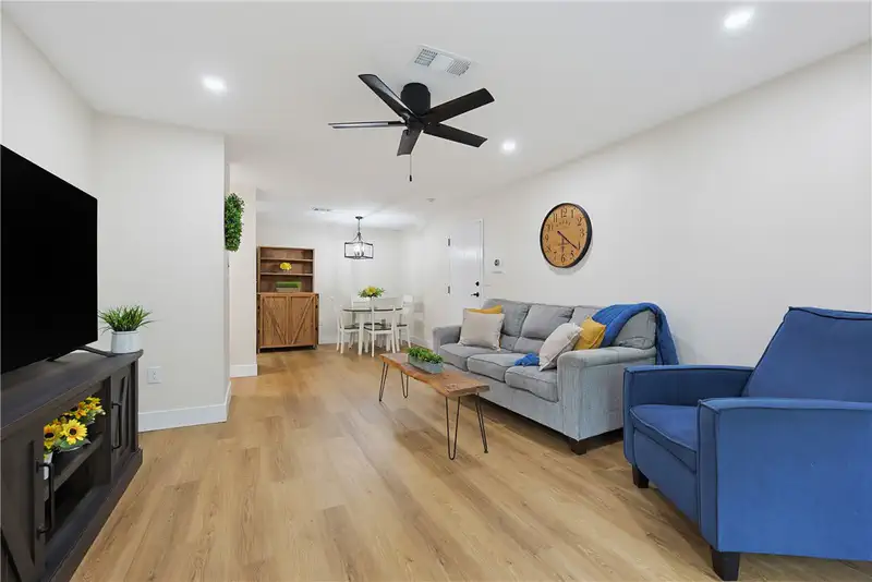 811 Franklin Crossing Road Unit 811 — photo