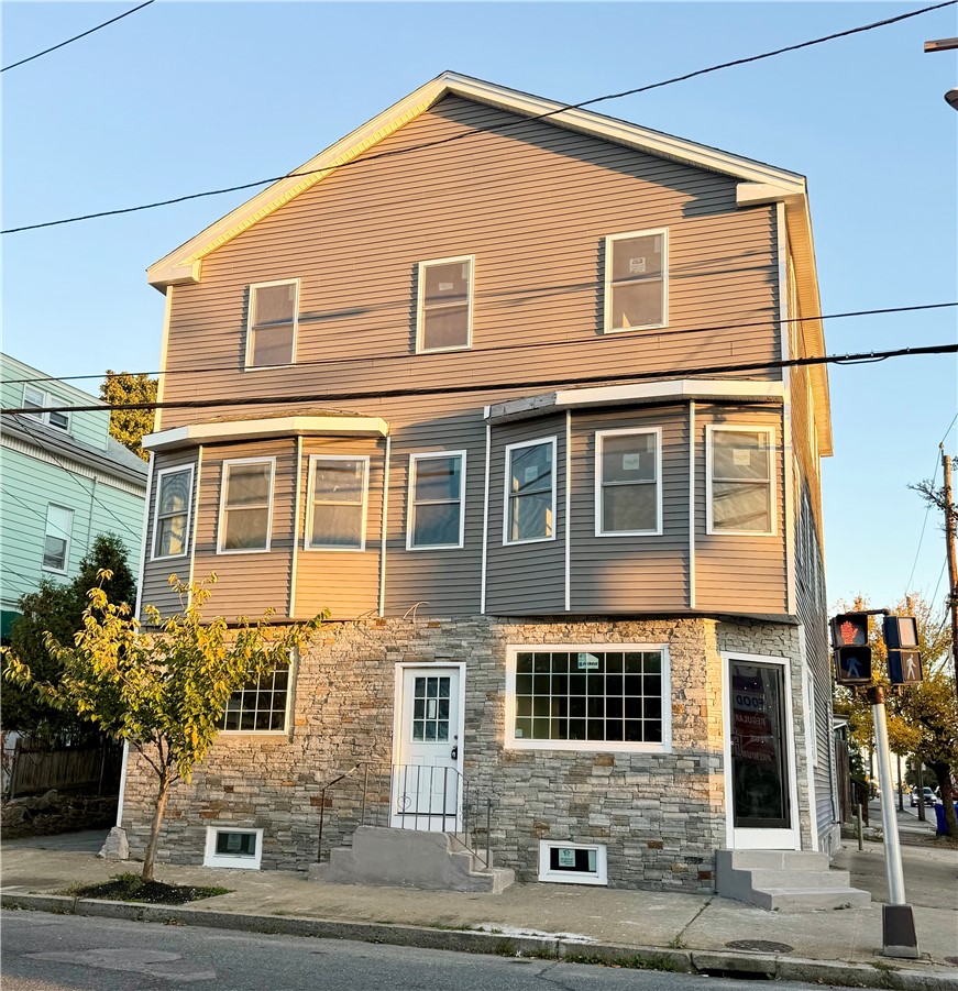 938 Chalkstone Avenue — photo