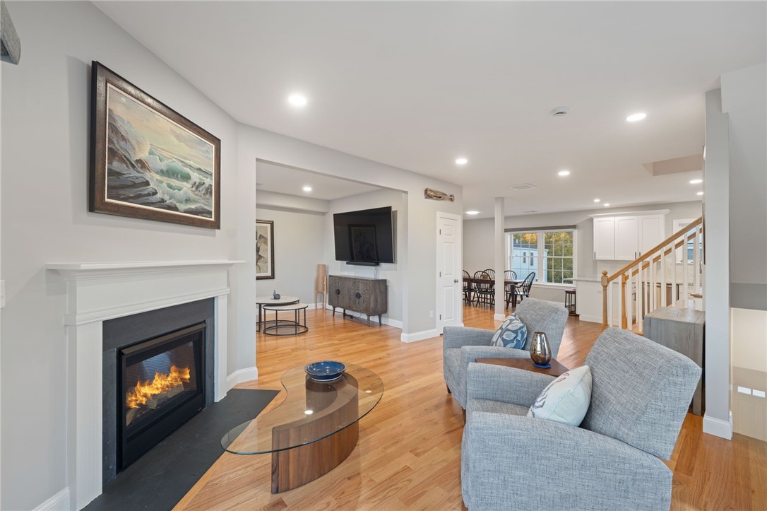 1 Old County Village Way Unit E — photo