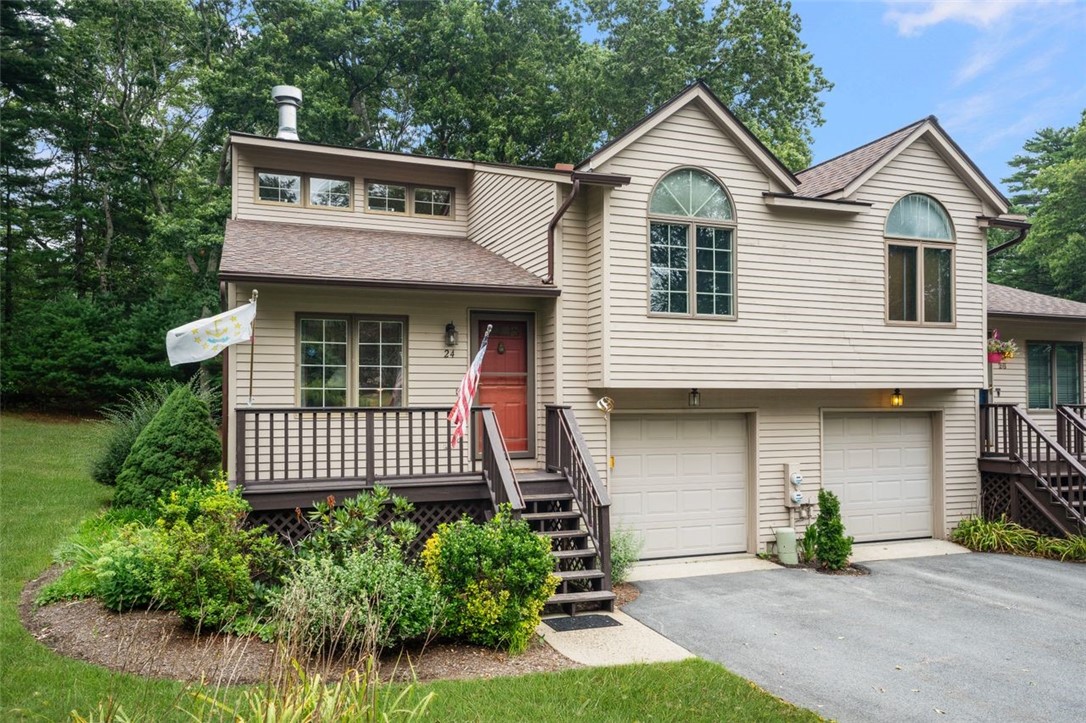 24 White Birch Court — photo