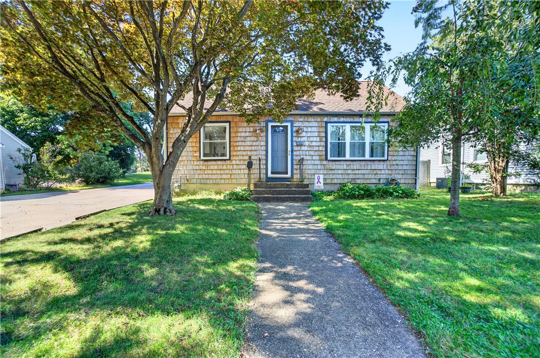 333 Maple Street — photo
