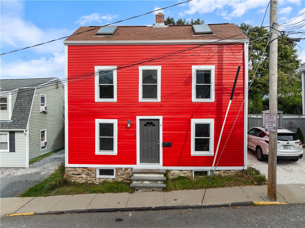 12 Holland Street — photo