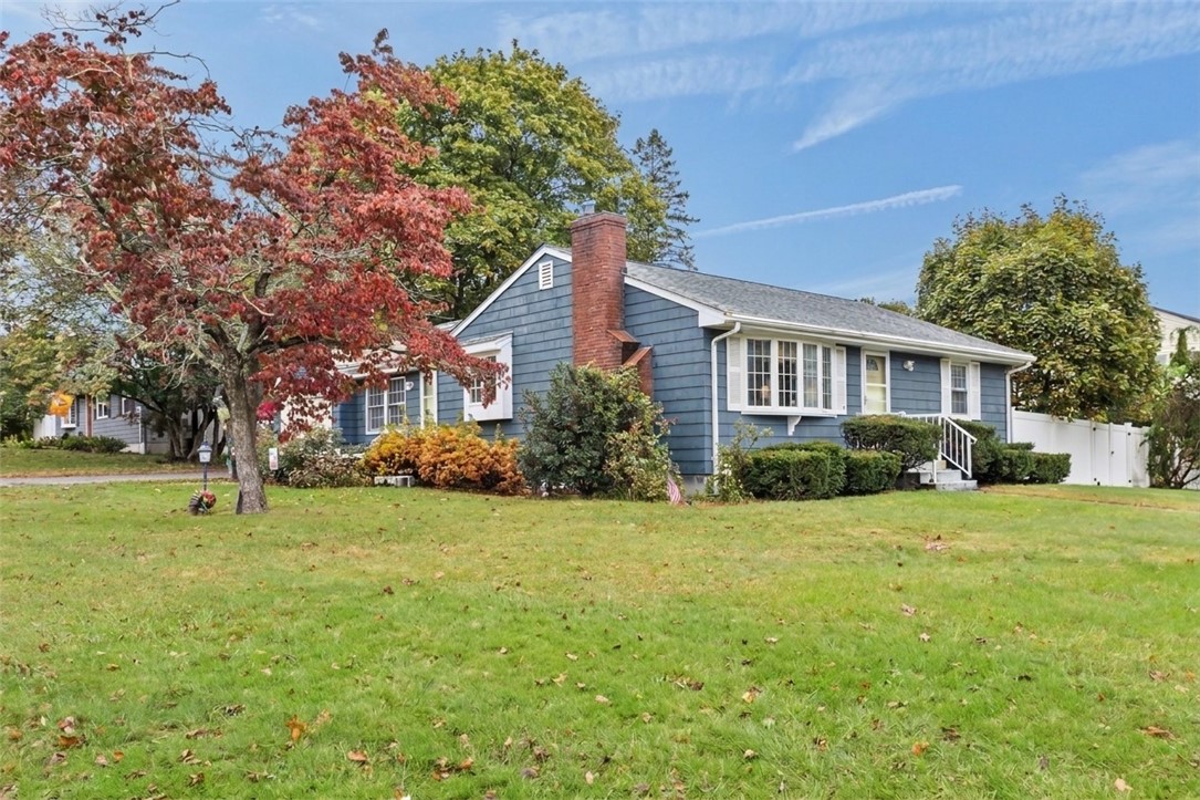 12 Valley View Drive — photo