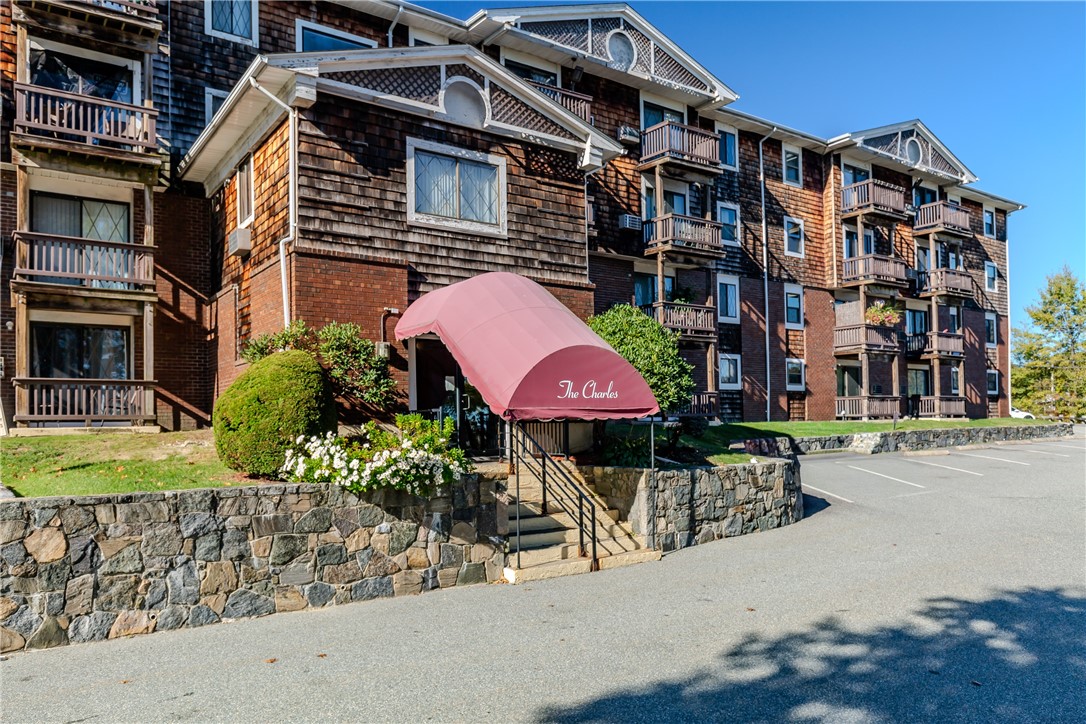 1190 Charles Street Unit 17 — photo