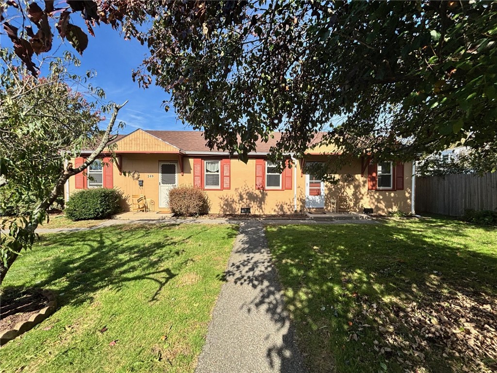 251 West Main Road — photo