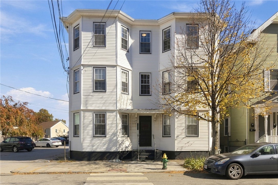 132 De Pasquale Avenue Unit 3 — photo