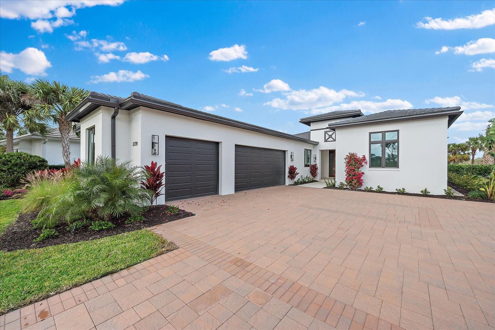 3739 Caledonia Lane — photo
