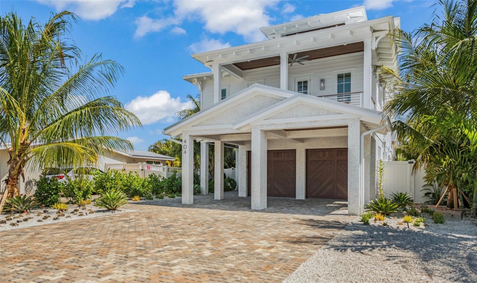 404 North Shore Dr — photo