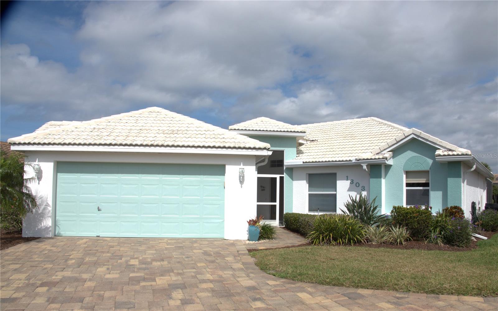 1303 Islamorada Boulevard — photo
