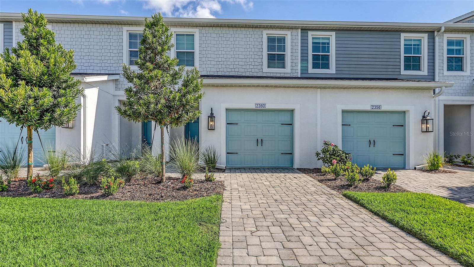 2360 Washington Palm Court — photo