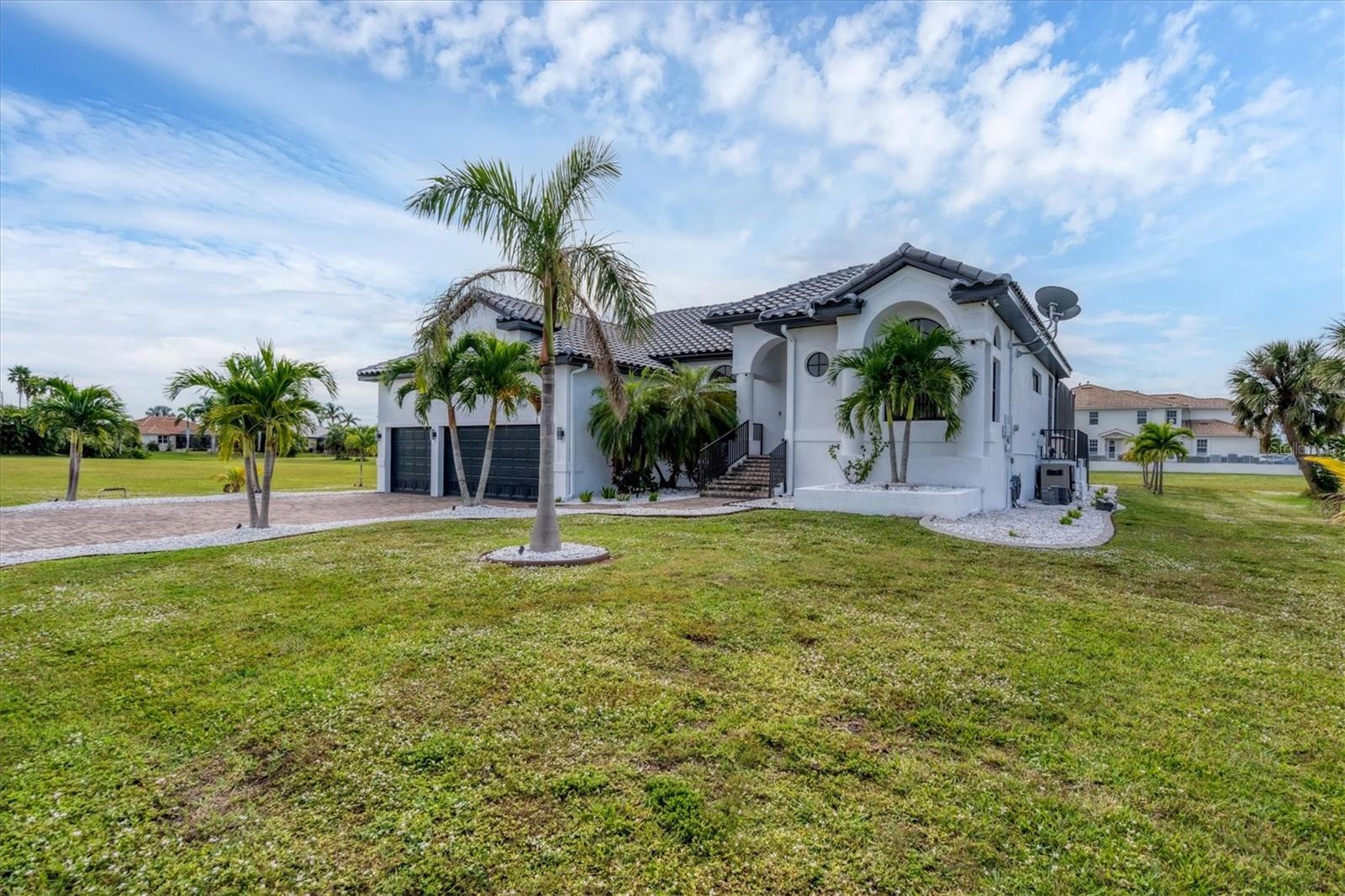 24017 Peppercorn Road — photo