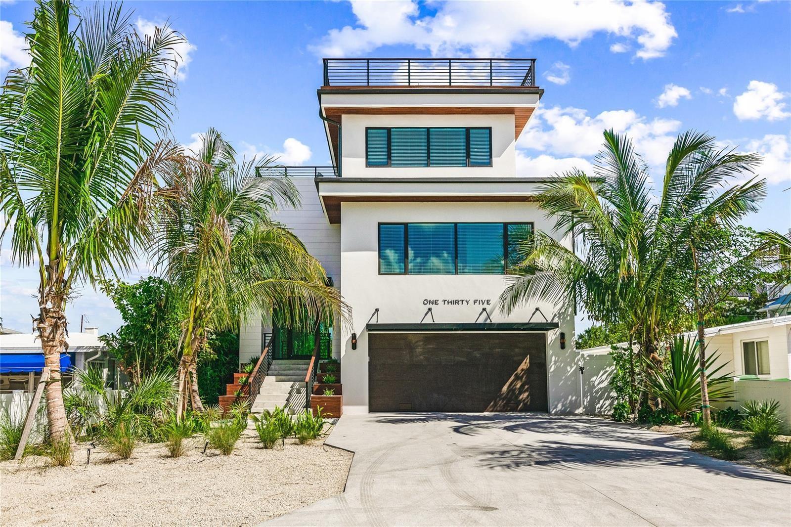 135 Grant Drive — photo