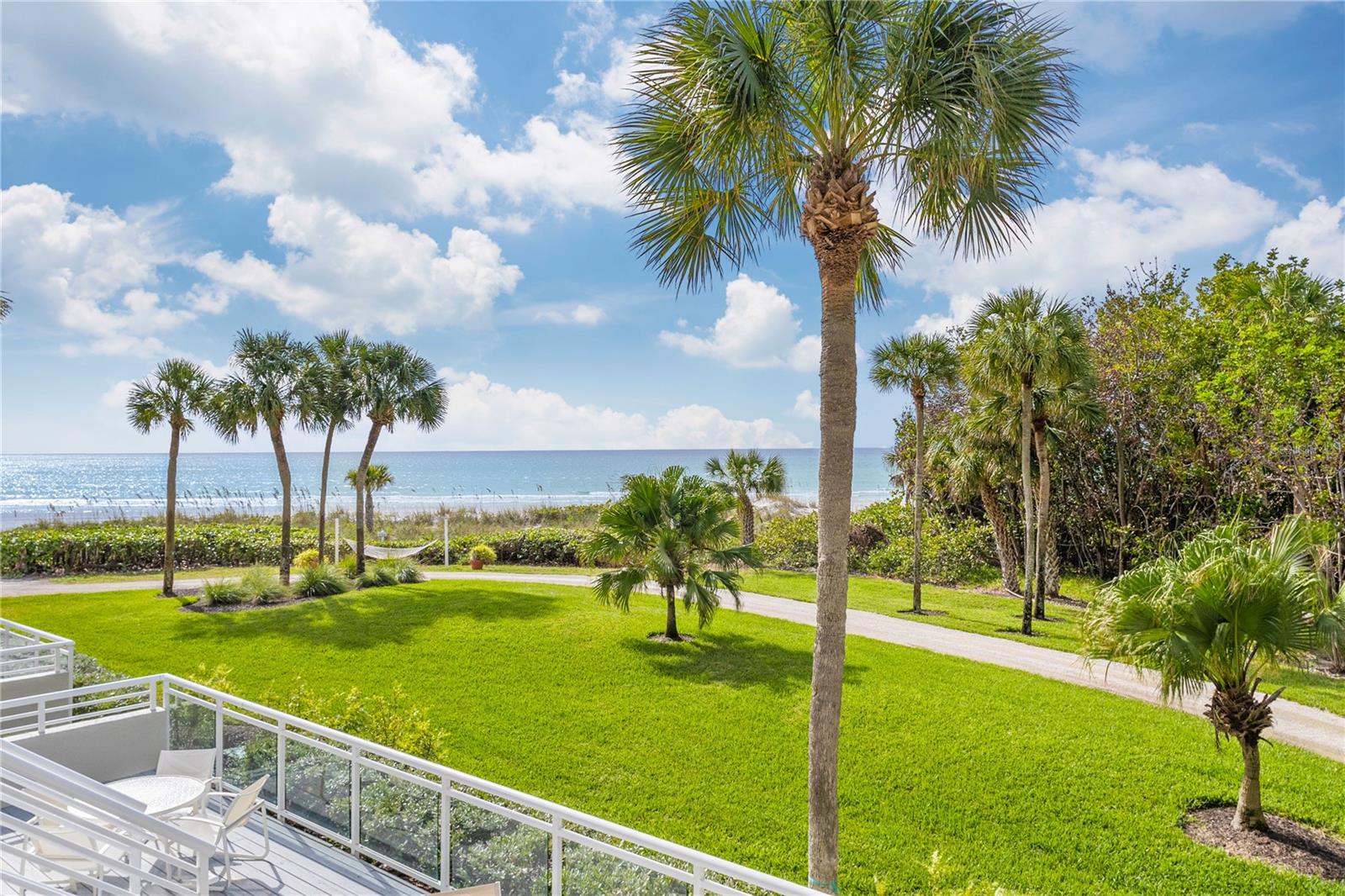 240 Sands Point Road 4102 — photo