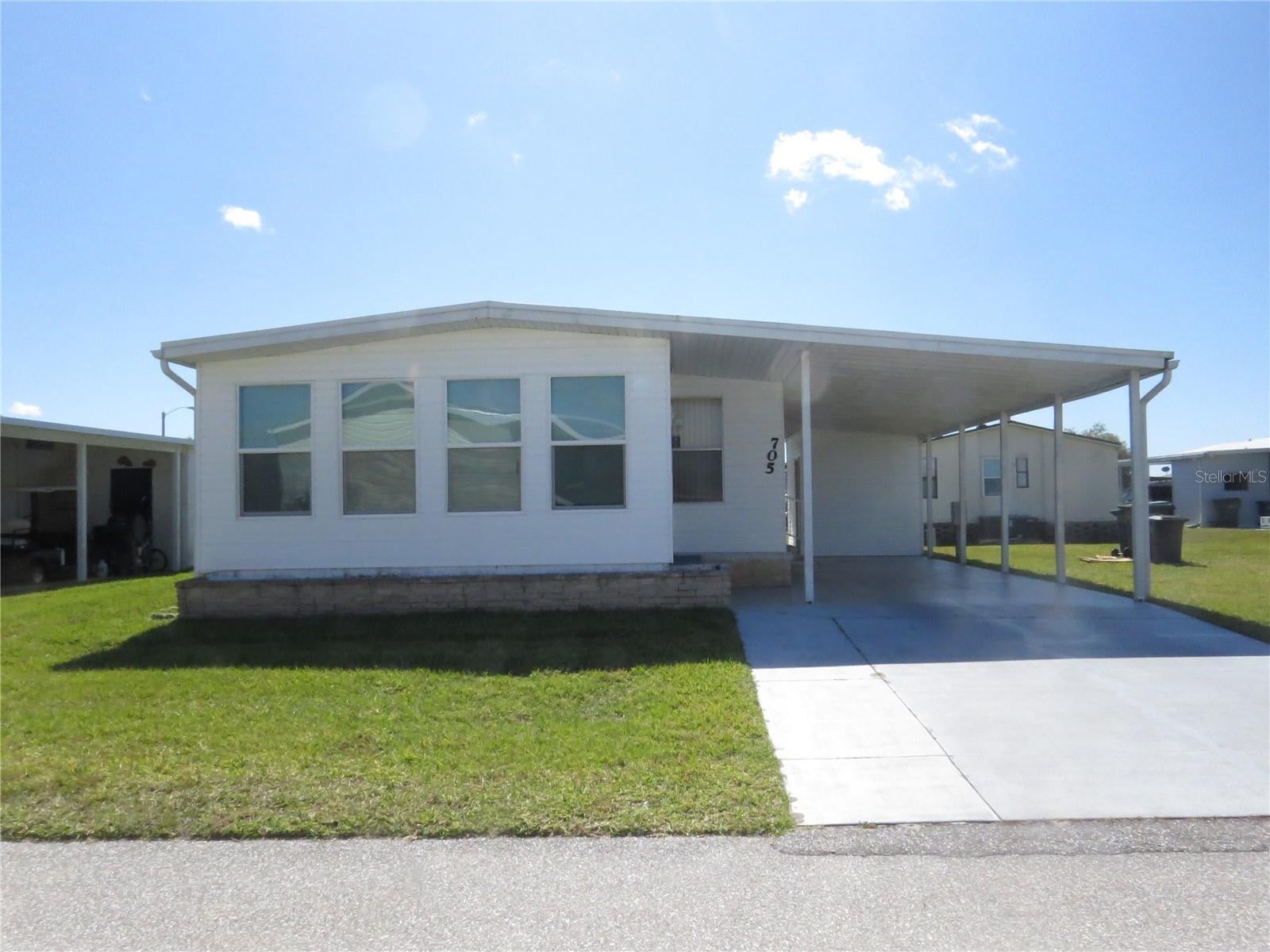 705 Blackburn Boulevard — photo