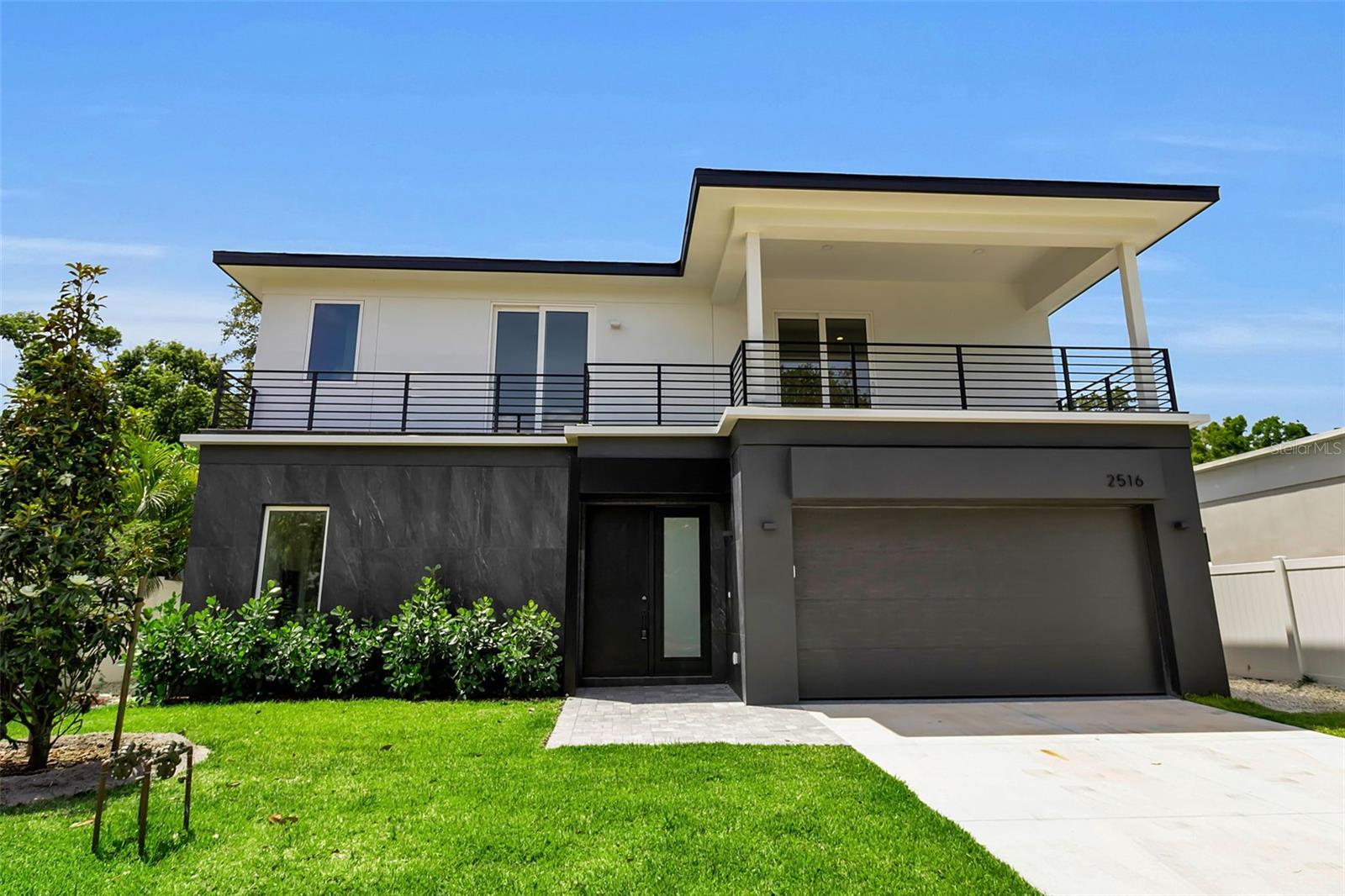 2516 Browning Street — photo