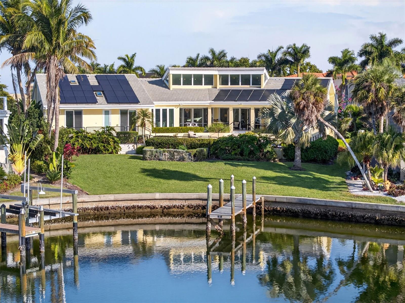 1571 Harbor Cay Lane — photo