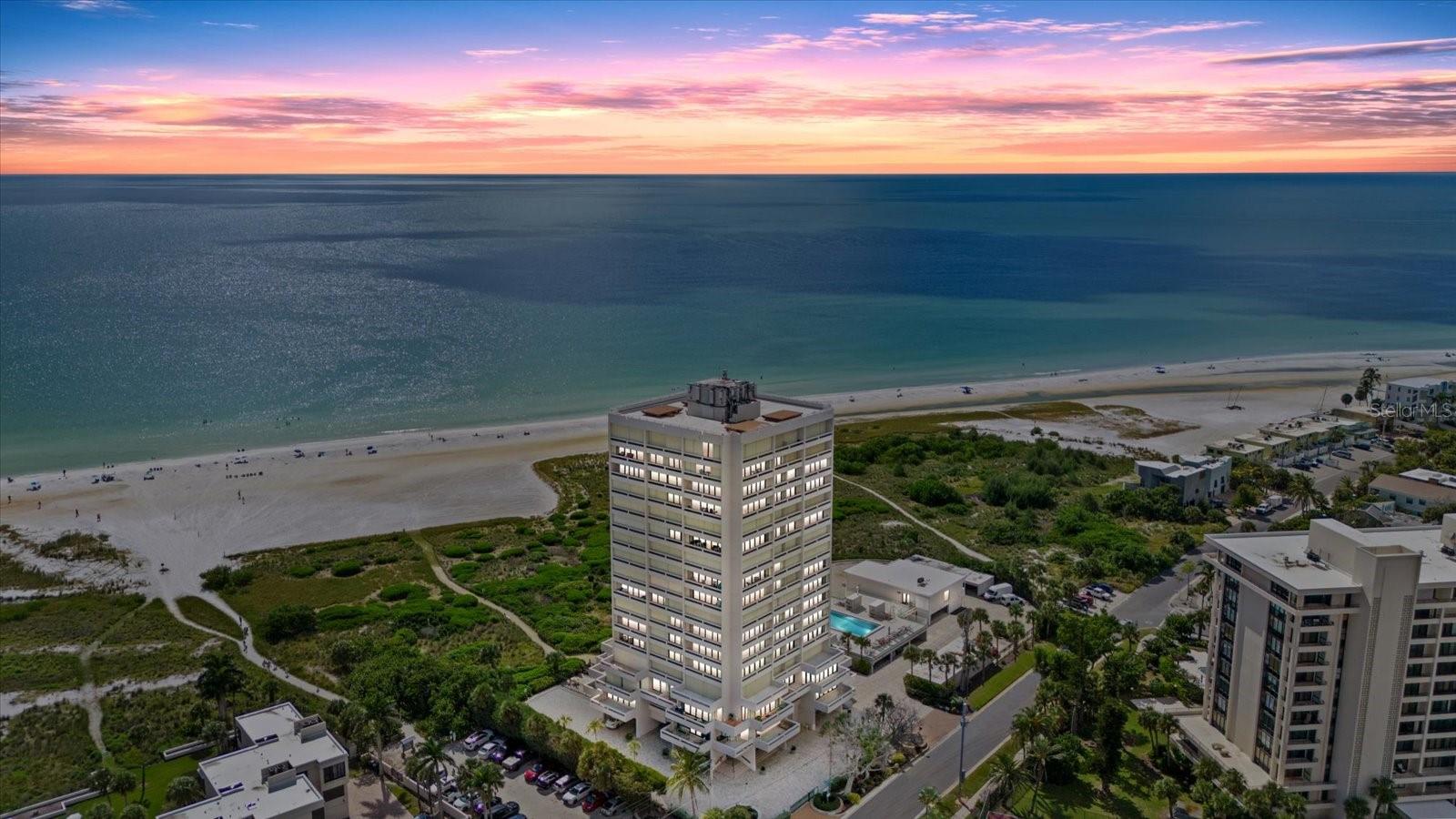 5400 Ocean Boulevard 8-05 — photo