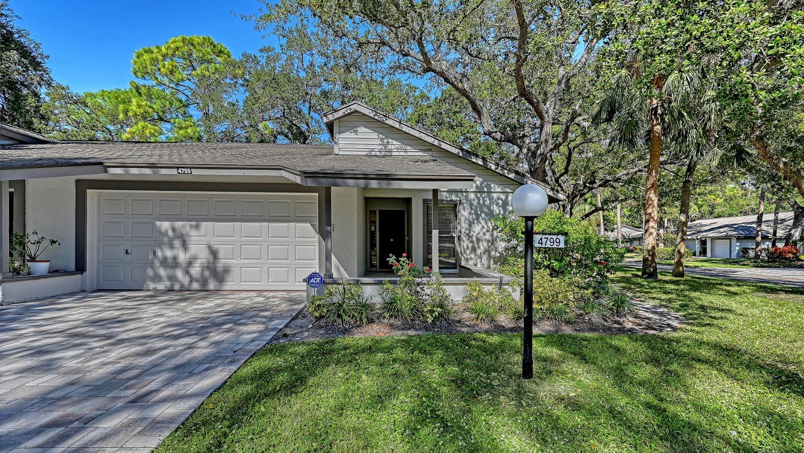 4799 Oak Forest Drive W 43 — photo
