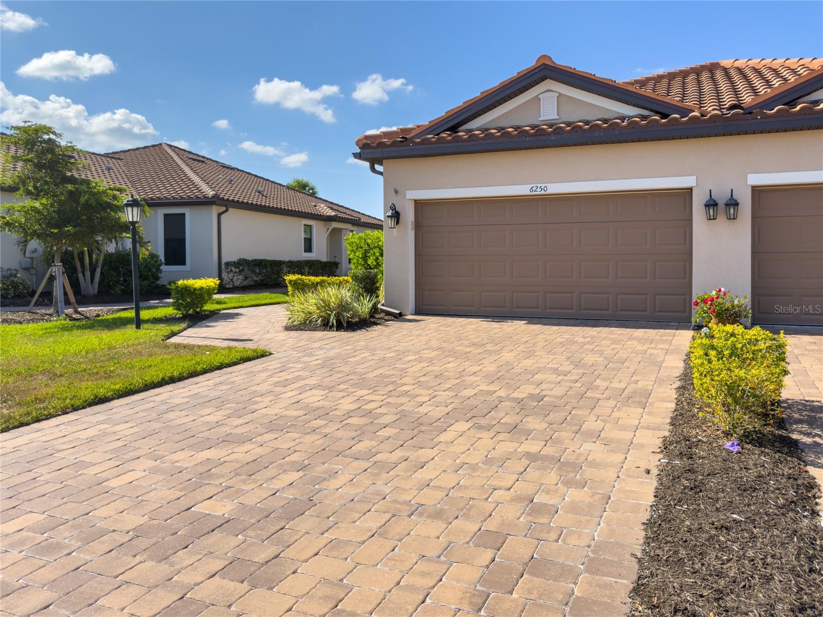 6250 Plateau Court — photo