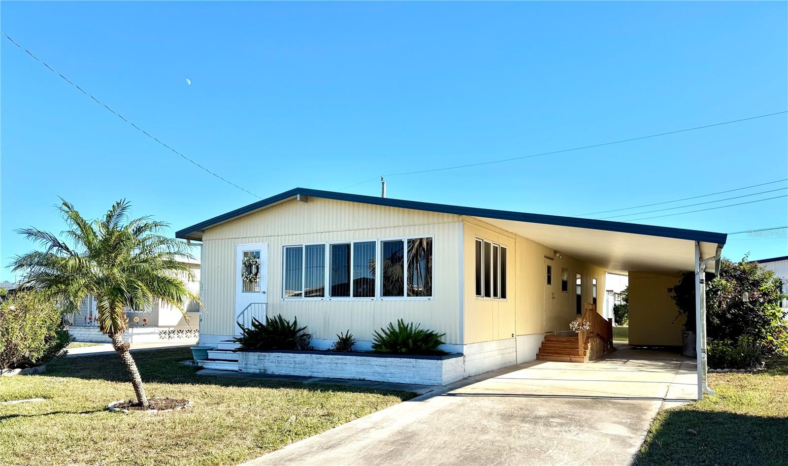 340 Peace Manor — photo