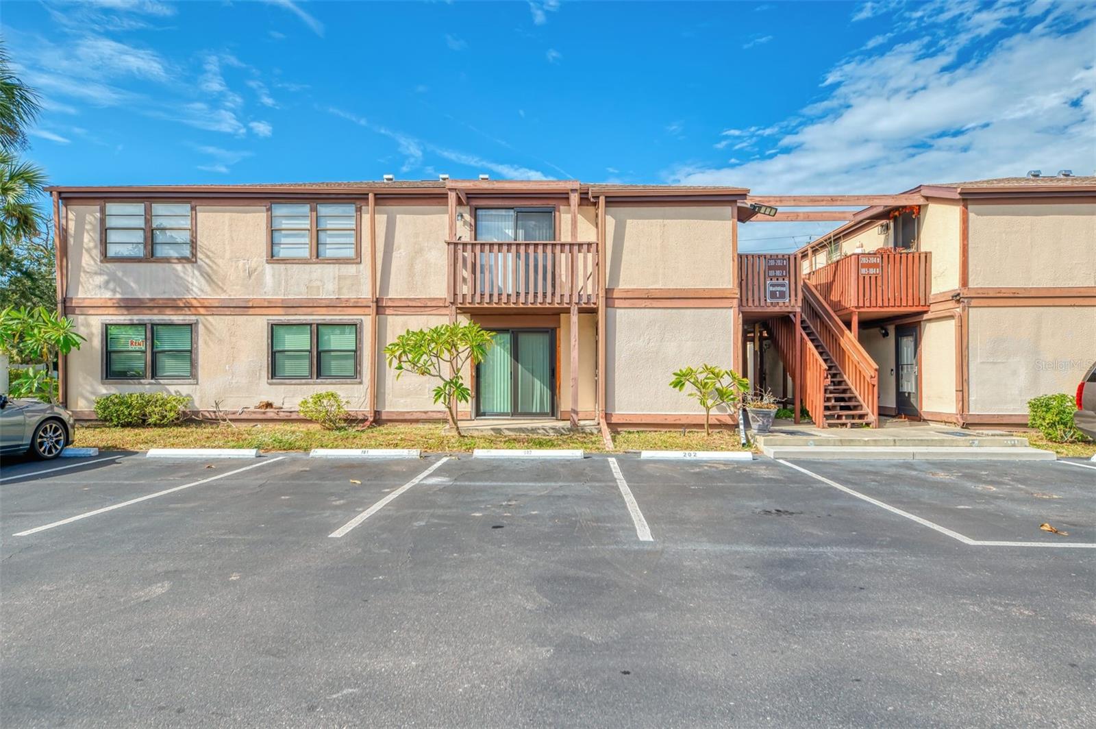 5026 Water Oak Drive 102 — photo