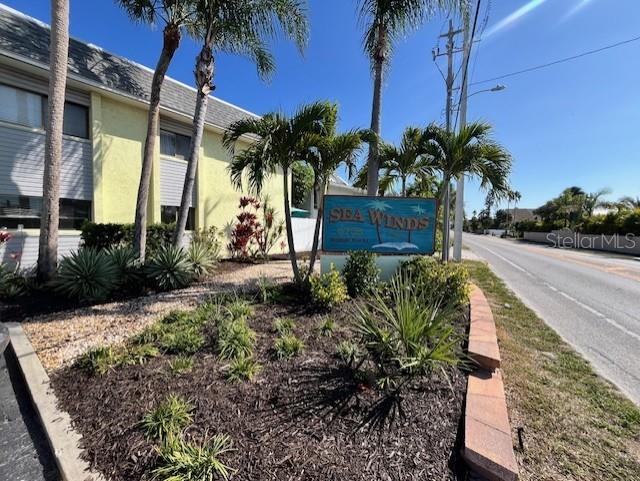 6703 Midnight Pass Road 217 — photo