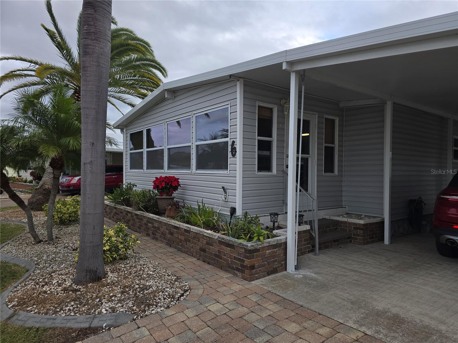 6 S Botany Bay Circle — photo