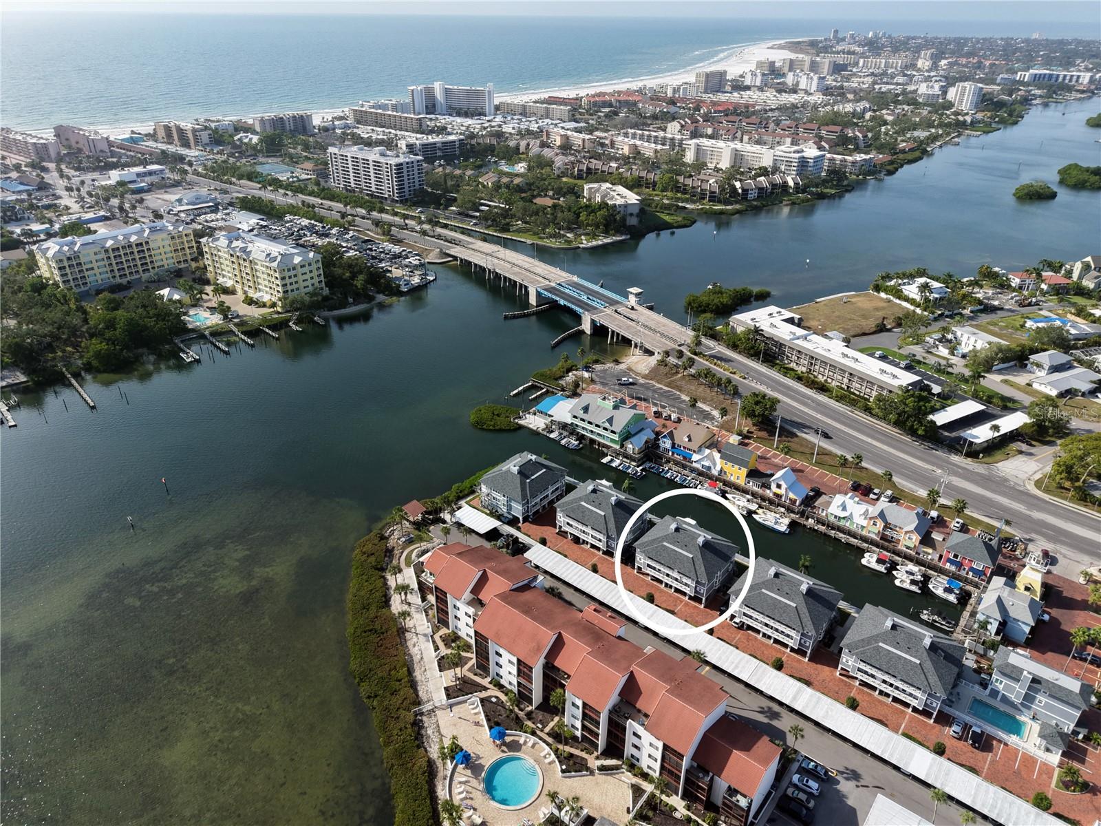 1564 Stickney Point Road 303 — photo