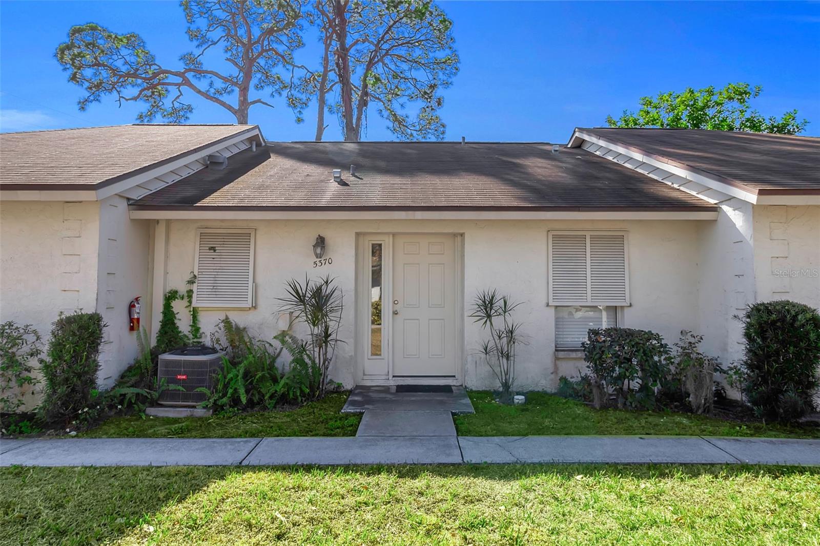 5370 Royal Palm Avenue 5370 — photo