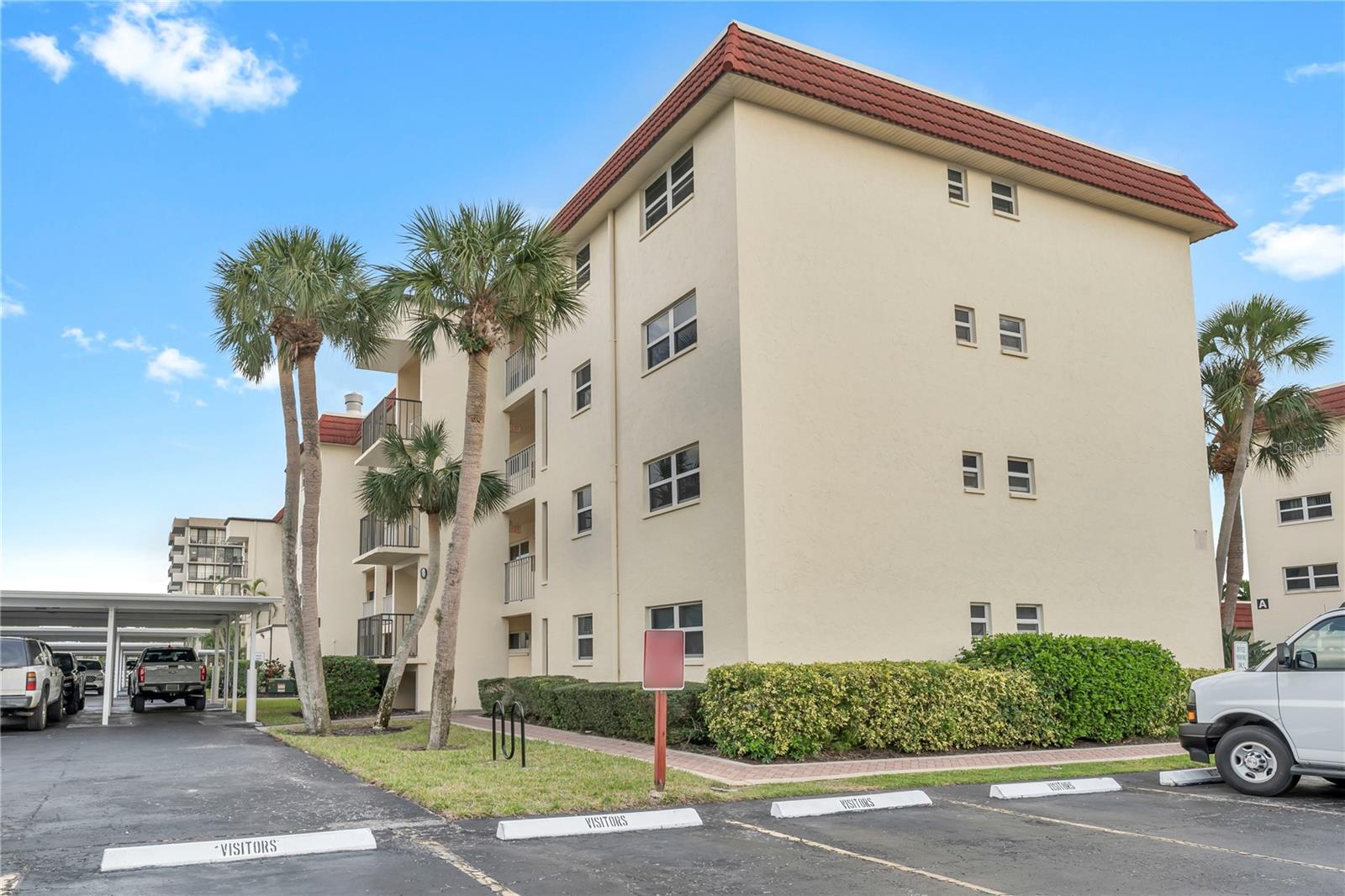 915 Beach Road 216 — photo